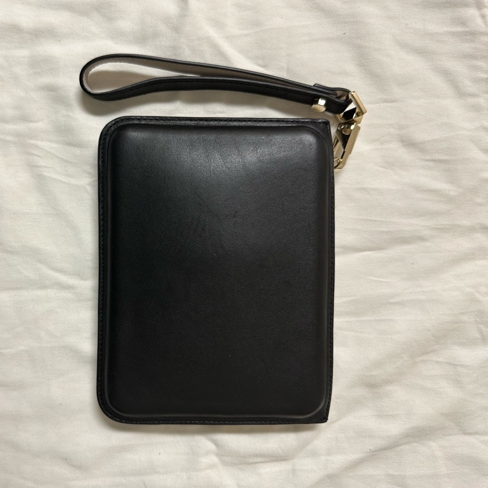 LUNA leather wristlet in two toned black and grey!